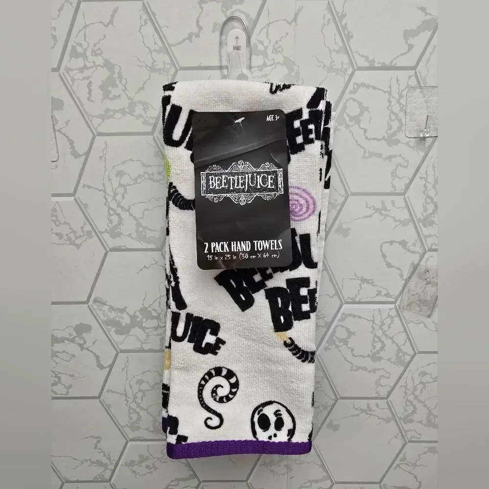 Nwt Beetlejuice Halloween 2 pc Hand Towels